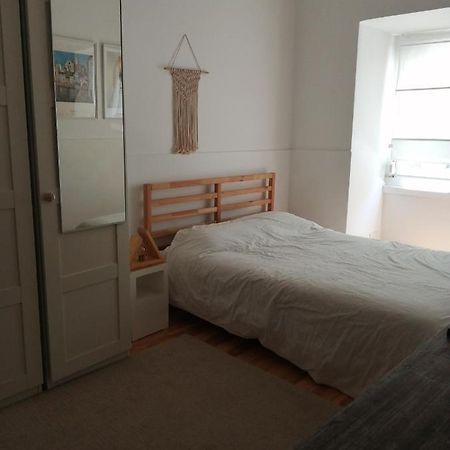 Apartamento Encantador Com Patio Lisboa Ngoại thất bức ảnh