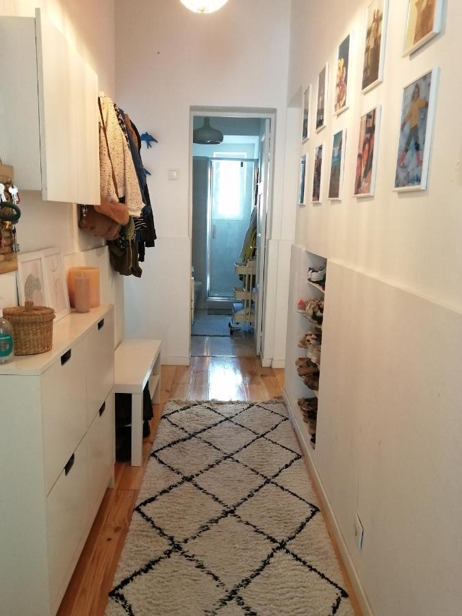 Apartamento Encantador Com Patio Lisboa Ngoại thất bức ảnh